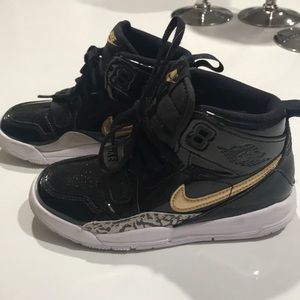 Toddler boy Jordan Nike 1’s